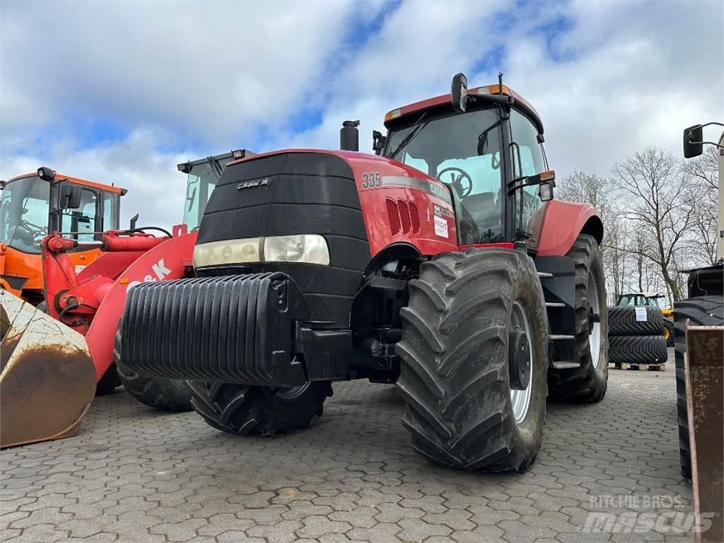 Case IH Magnum 335 Traktorok