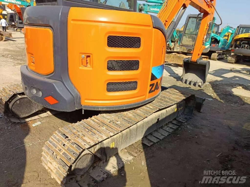 Hitachi ZX 55 Mini kotrók < 7t
