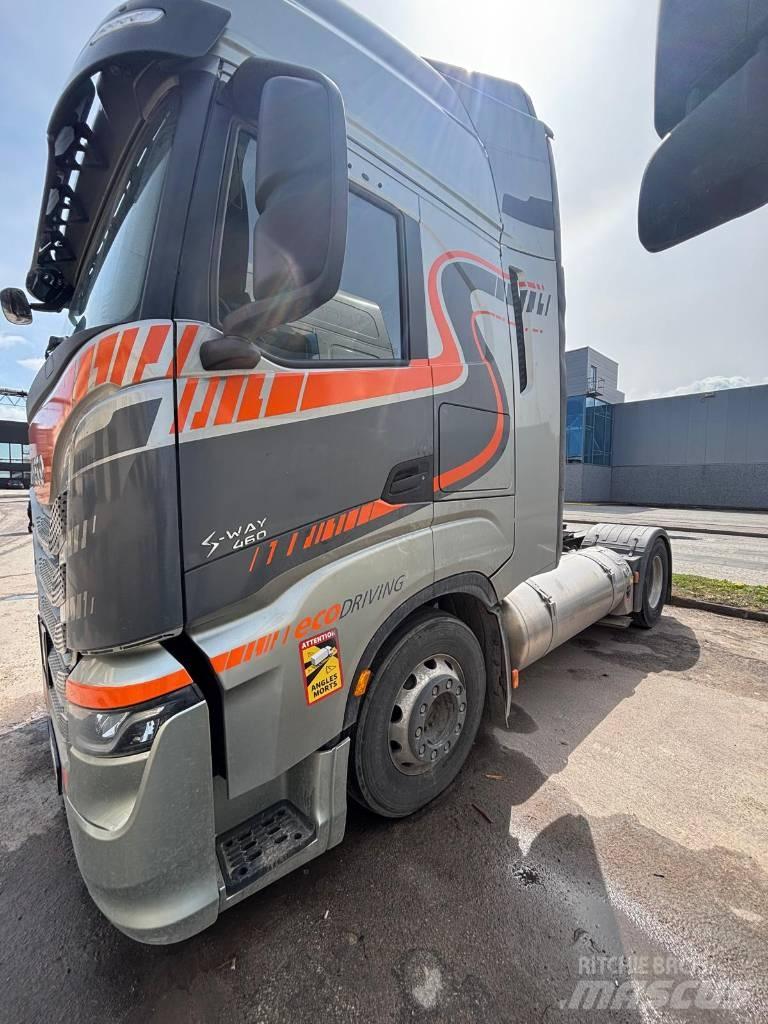 Iveco S-Way 460 LNG Nyergesvontatók