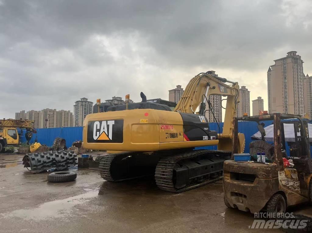 CAT 330 D Lánctalpas kotrók