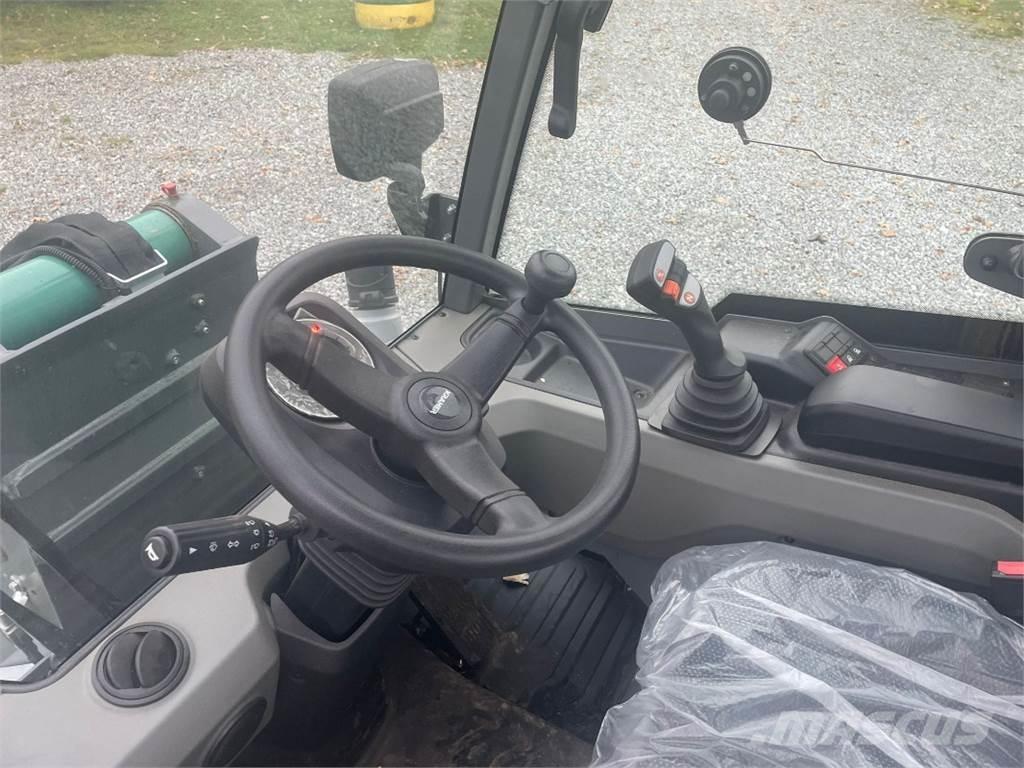 Kramer KL14.5 *DEMO* Gumikerekes homlokrakodók