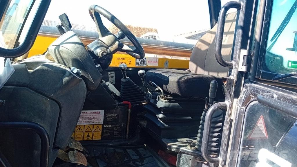 JCB 540-140 Teleszkópos rakodók