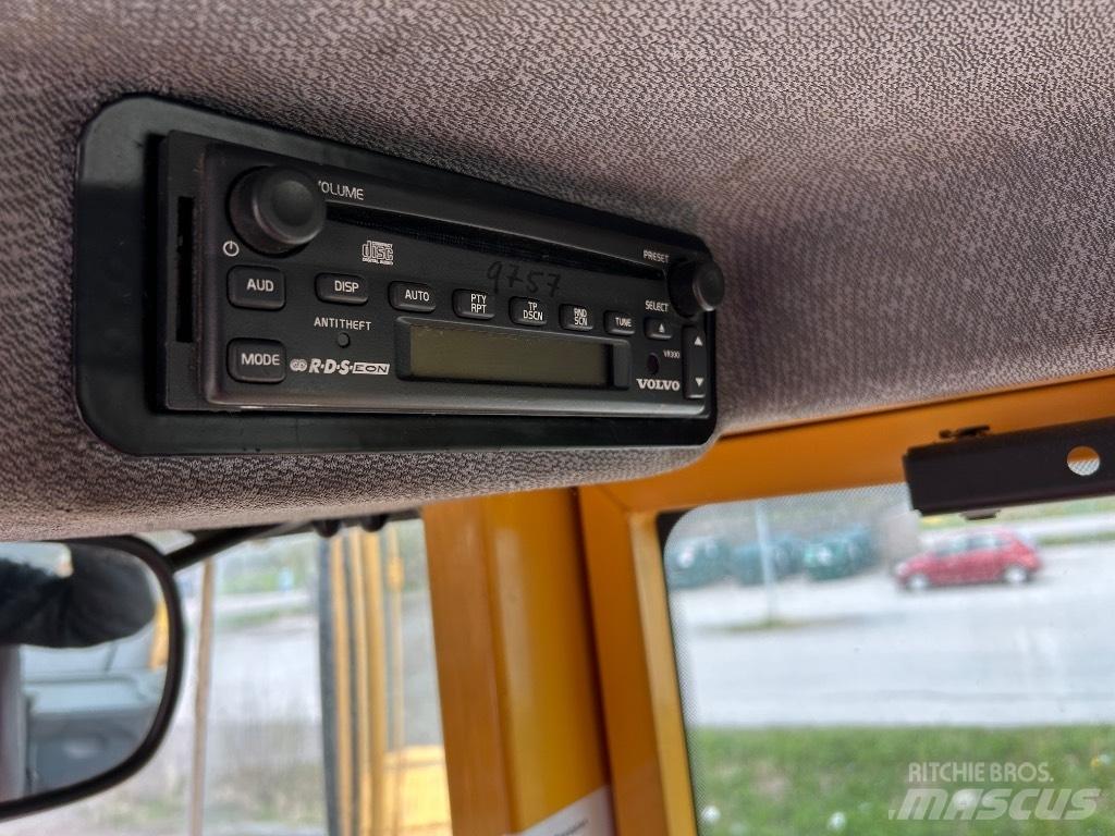 Volvo L 120 E Gumikerekes homlokrakodók