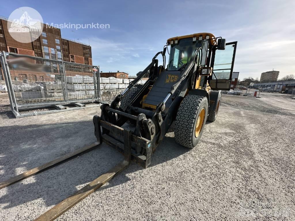 JCB 412 S Gumikerekes homlokrakodók