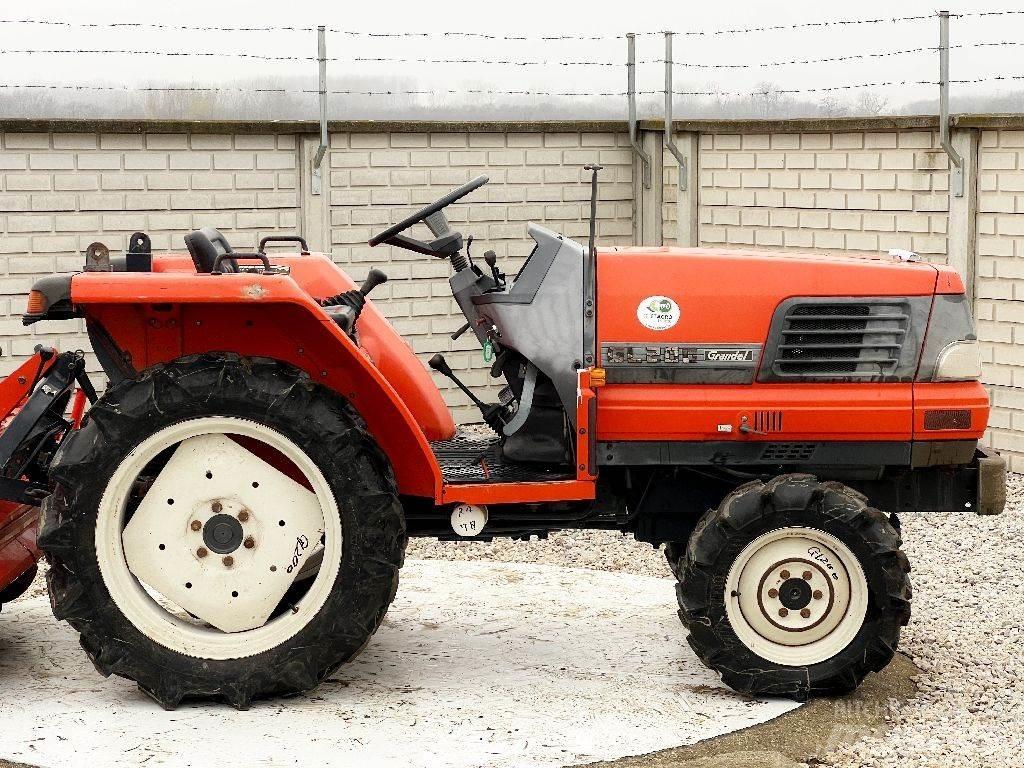 Kubota GL200 Traktorok