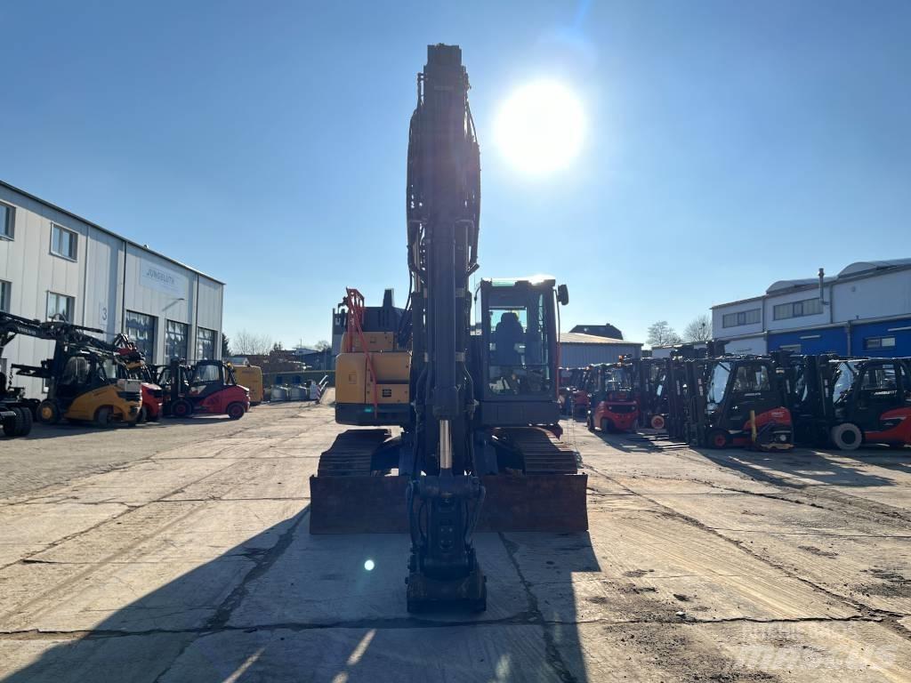 Volvo ECR235EL Lánctalpas kotrók
