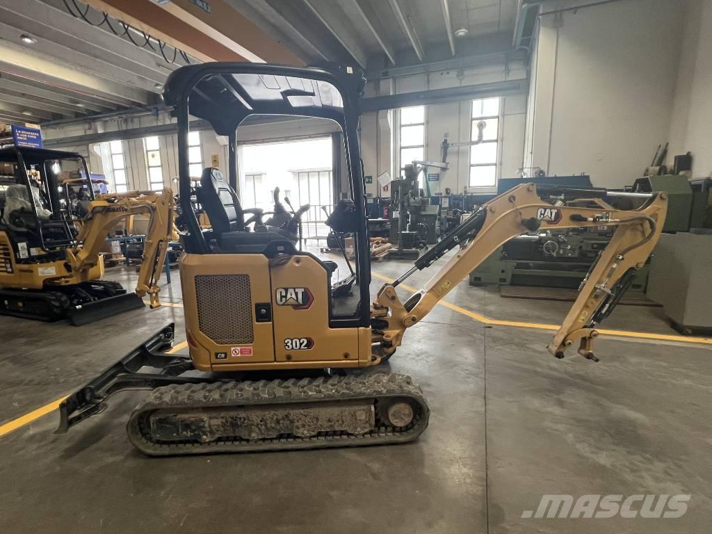 CAT 302 CR Mini kotrók < 7t