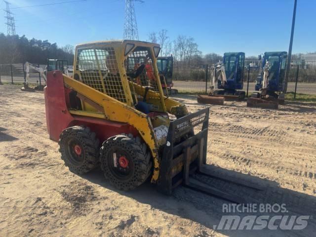 Bobcat S 130 Kompaktrakodók