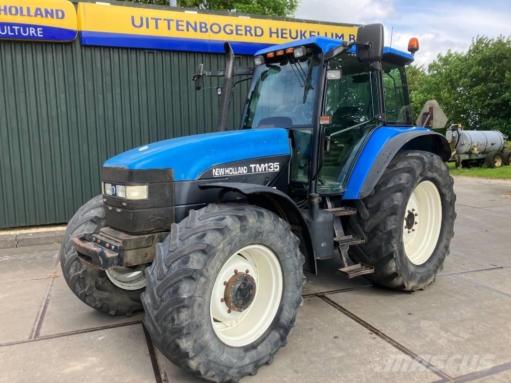 New Holland TM 135 Traktorok