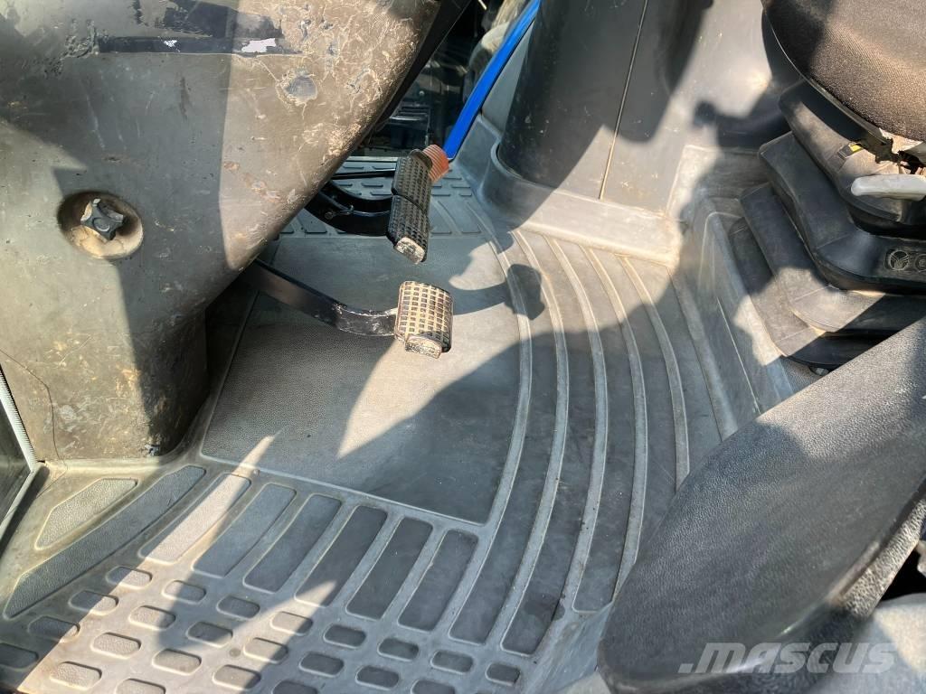 New Holland TM 135 Traktorok