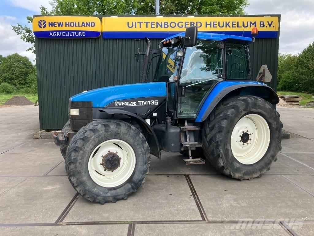 New Holland TM 135 Traktorok