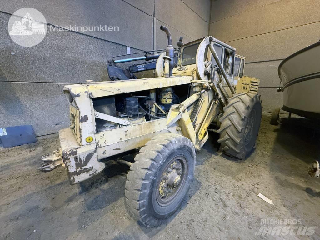 Volvo BM 620 Gumikerekes homlokrakodók