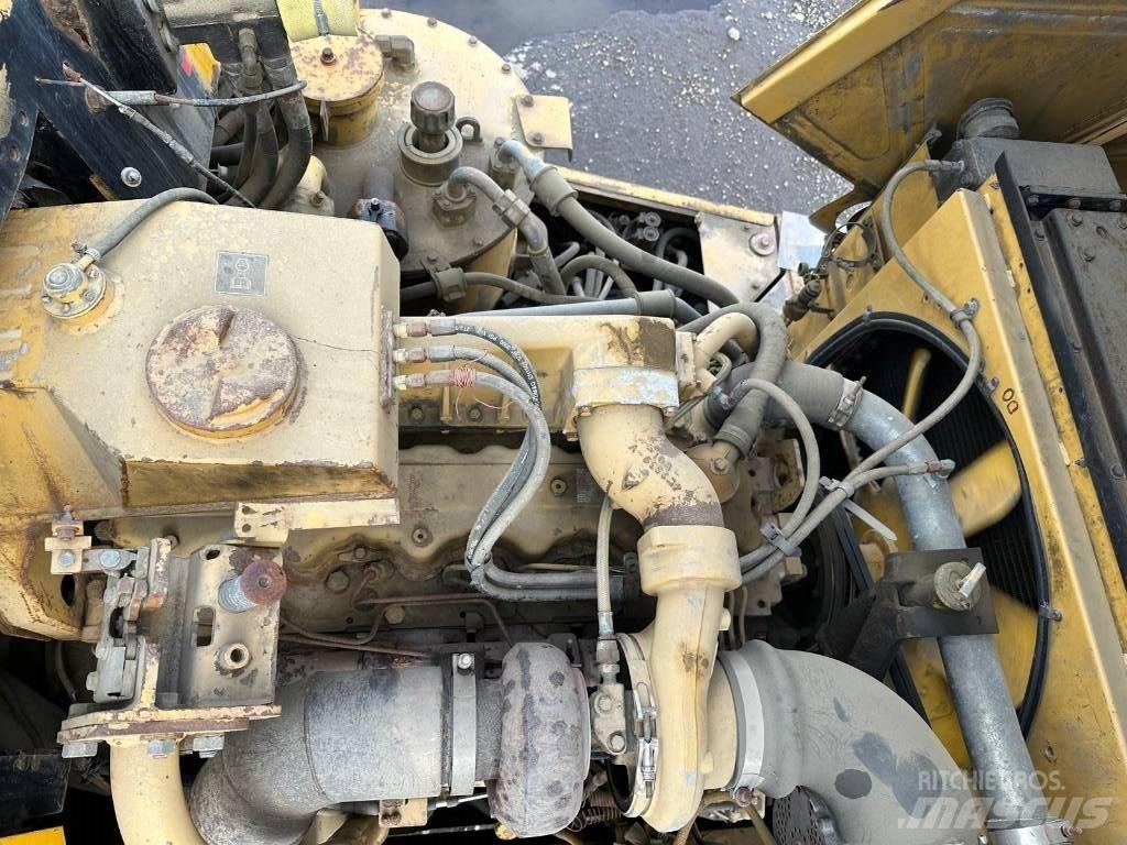 CAT D 300 E Csuklósdömperek