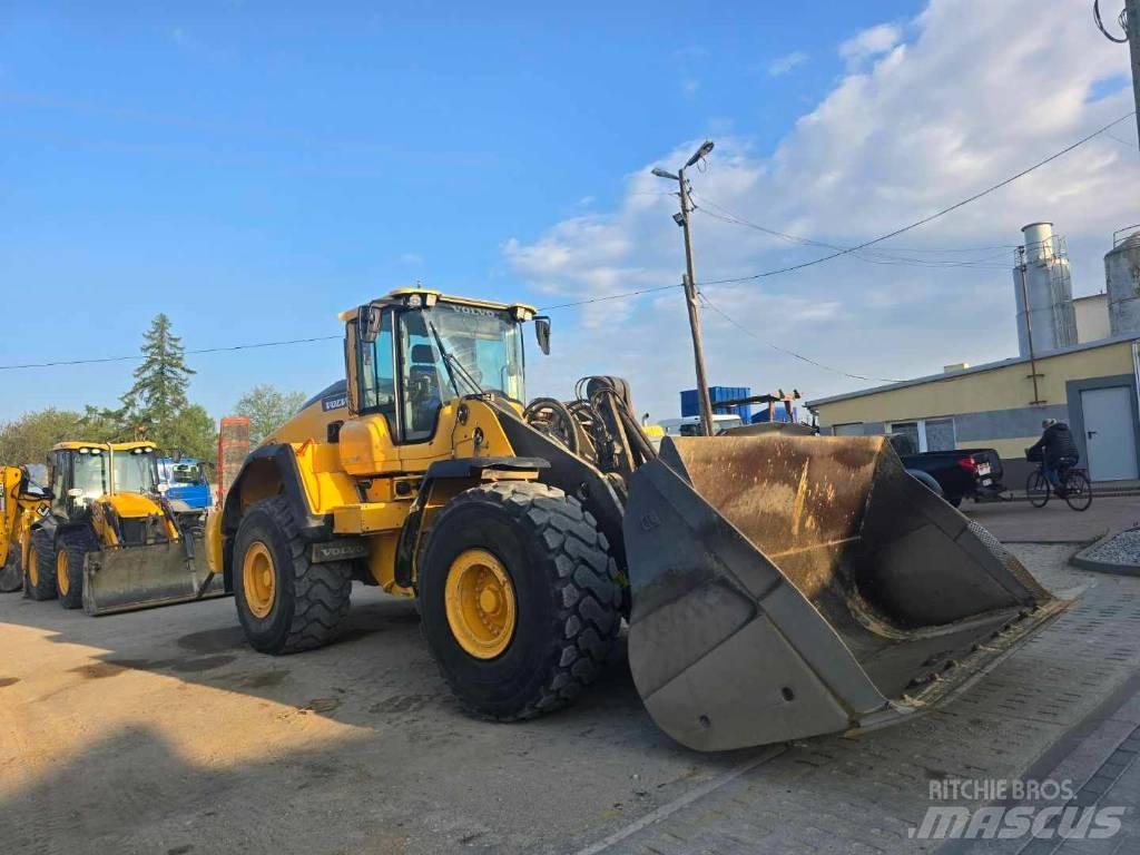 Volvo L 180 H Gumikerekes homlokrakodók