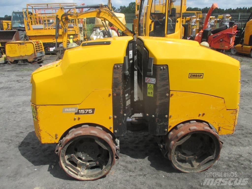 Ammann ARR 1575 Ikerdobos hengerek