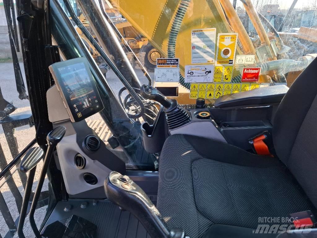 CAT 323 07A Lánctalpas kotrók