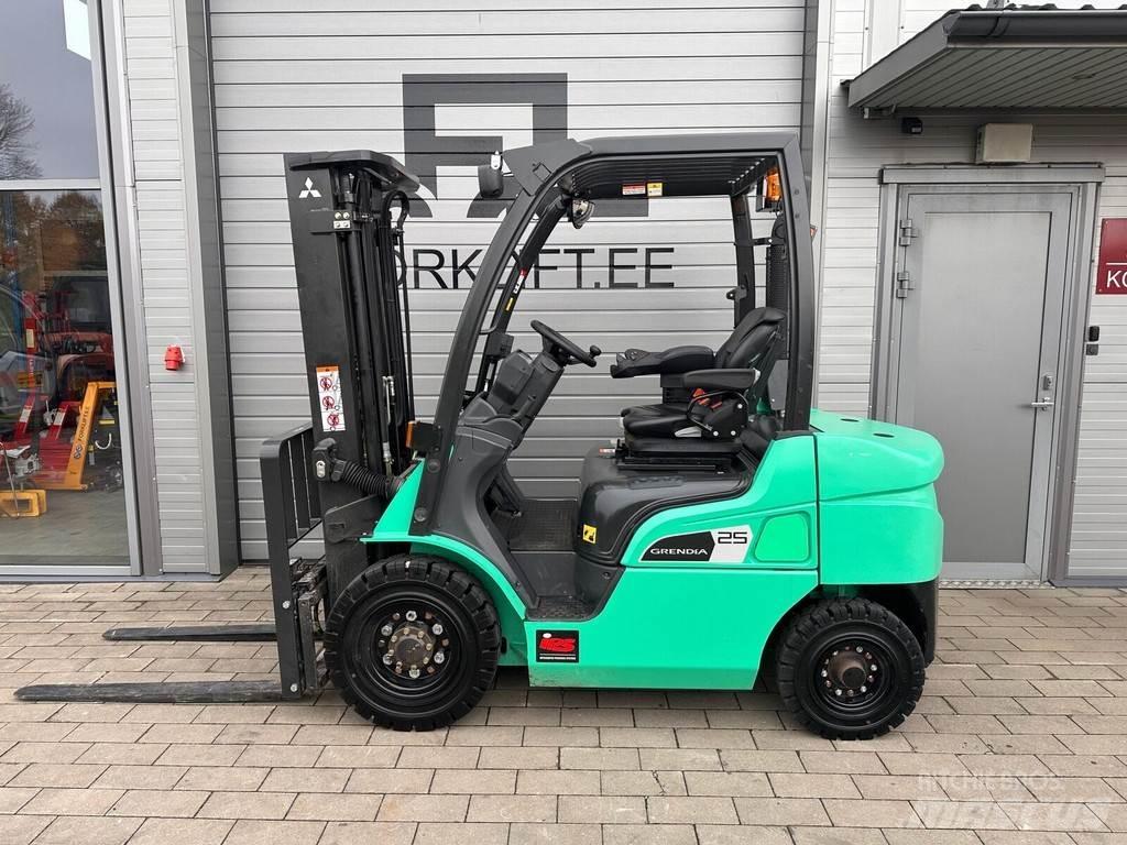 Mitsubishi FD25N3 Dízel targoncák
