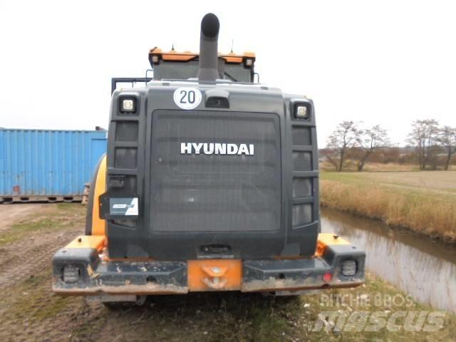 Hyundai HL 940 A Gumikerekes homlokrakodók
