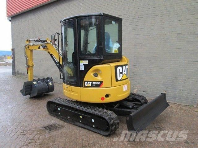 CAT 303.5 Mini kotrók < 7t