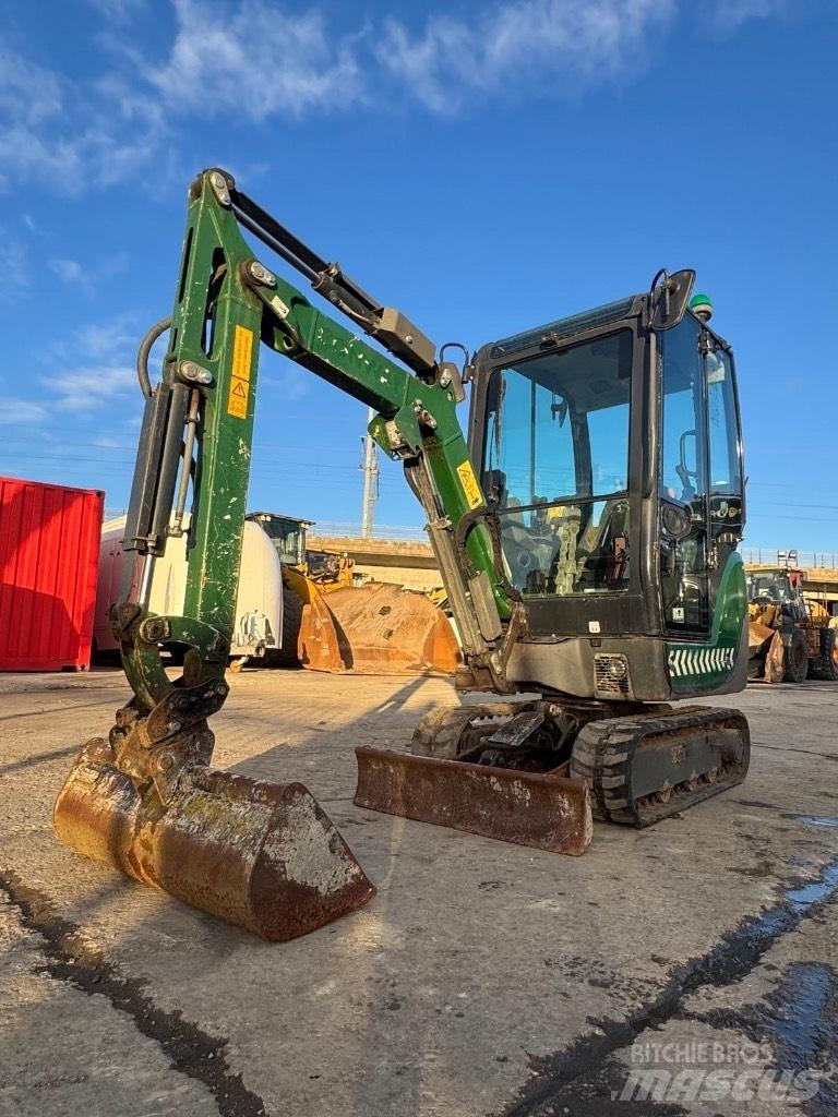 Yanmar SV 16 Mini kotrók < 7t