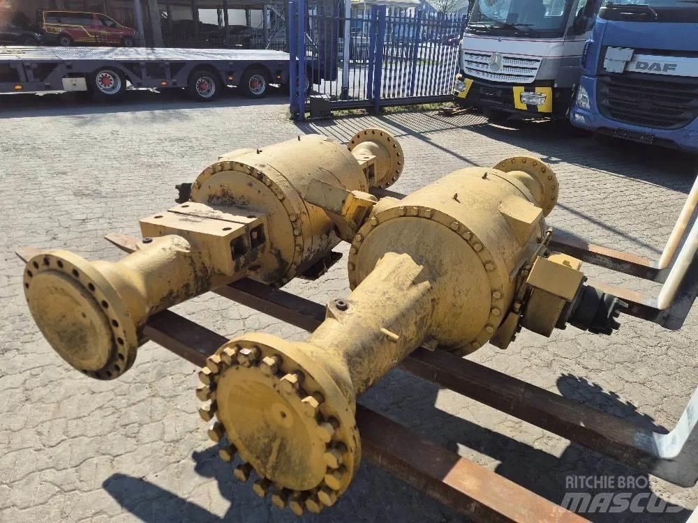 CAT 966G Gumikerekes homlokrakodók