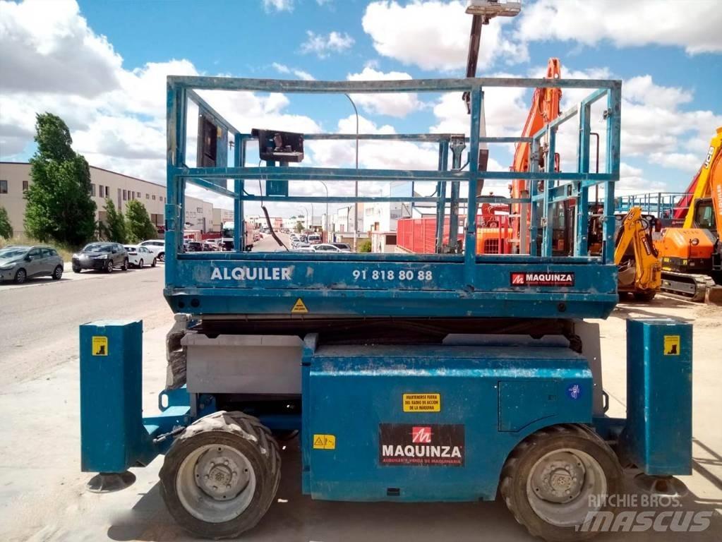 Genie GS3268RT Ollós emelők