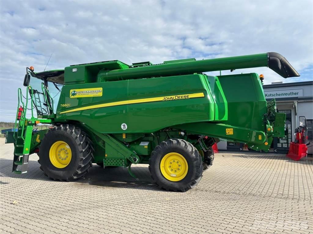John Deere T660i Kombájnok