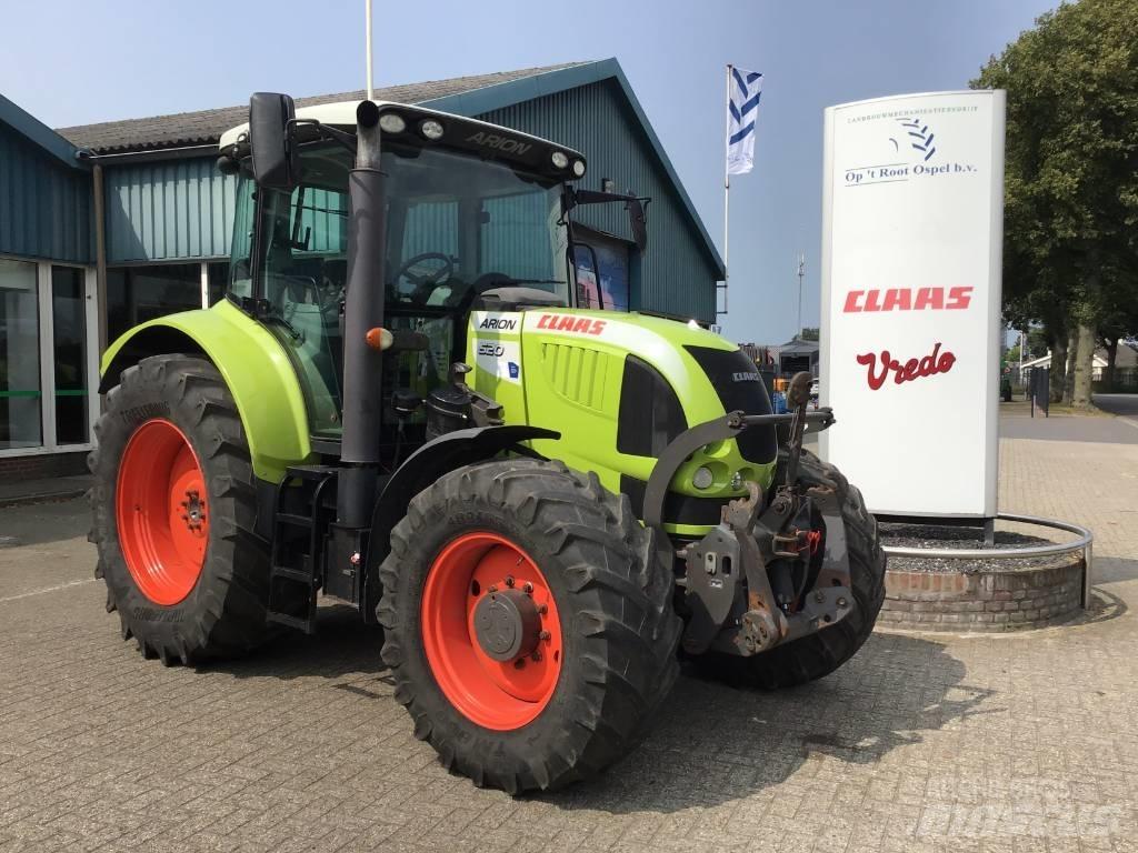 CLAAS Arion 520 CIS Traktorok