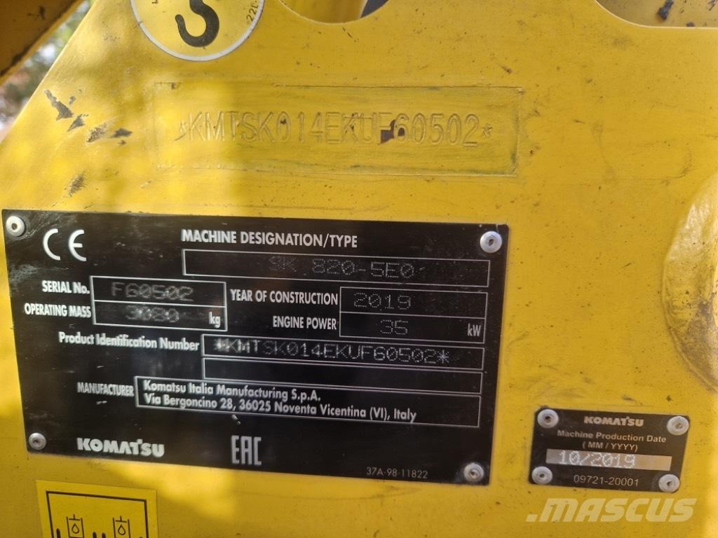 Komatsu SK 820-5 Kompaktrakodók
