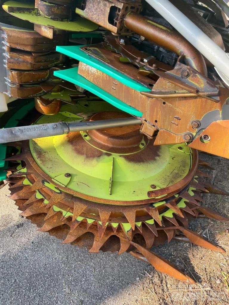 CLAAS ORBIS 750 Kombájn adapterek