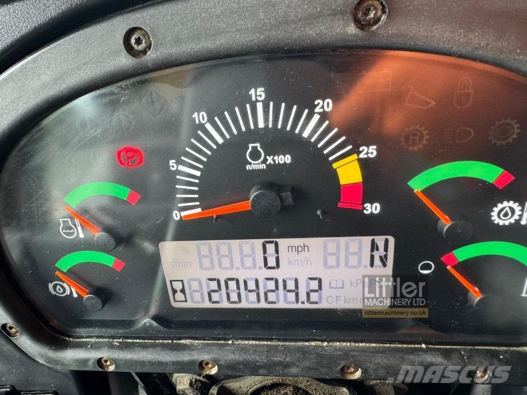 CAT 775 F Nehézdömper