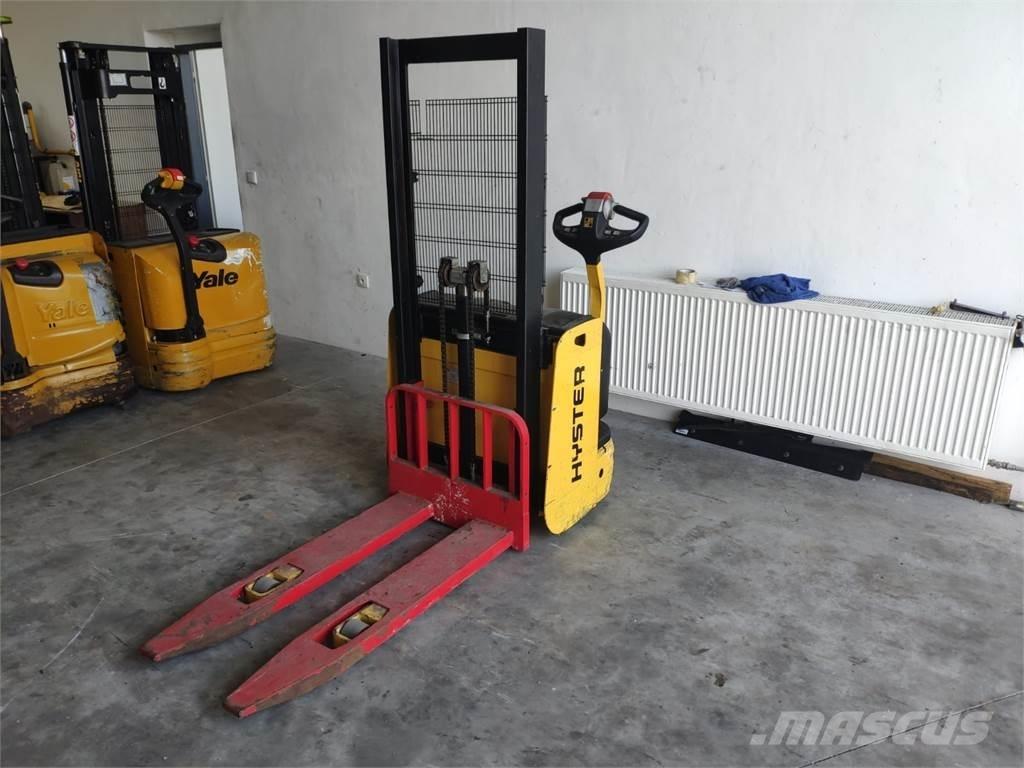 Hyster S1.0E Gyalogkíséretű targonca