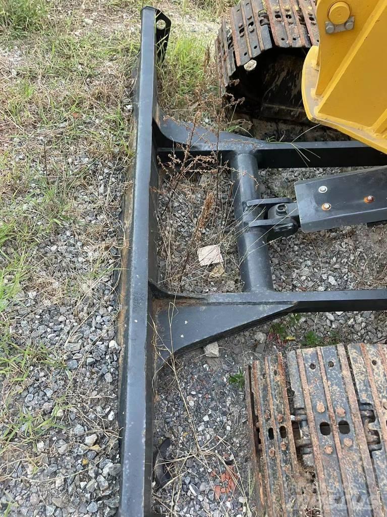 Komatsu PC 55 Mini kotrók < 7t