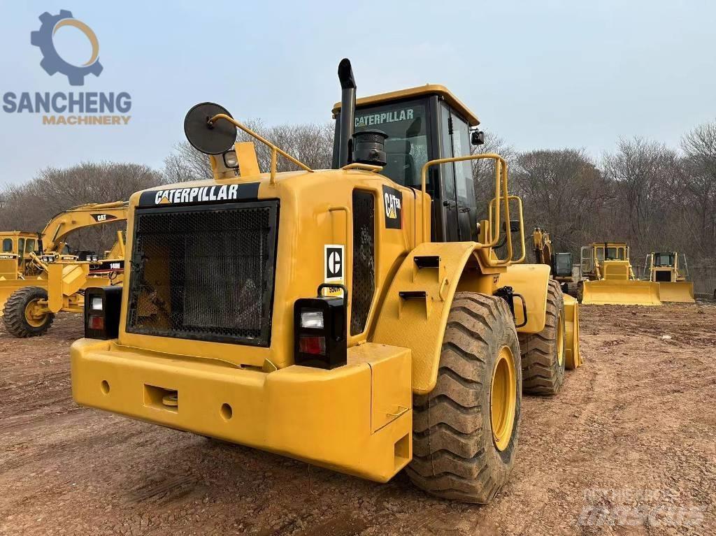 CAT 950 H Gumikerekes homlokrakodók