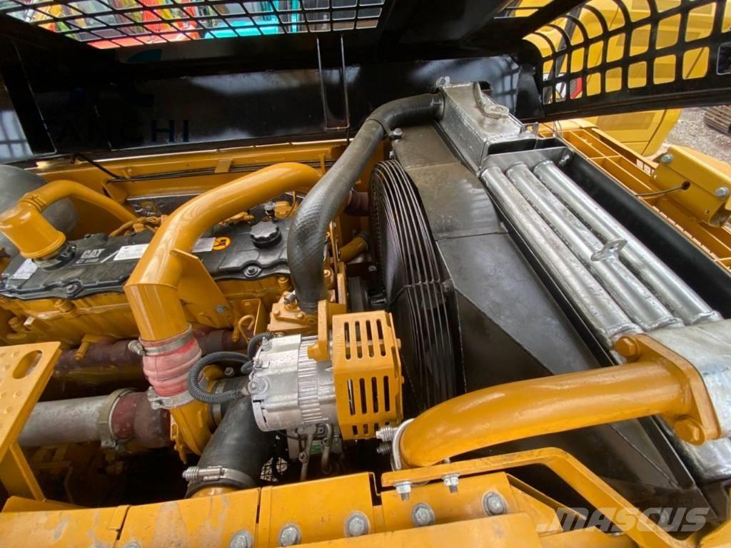 CAT 325D Lánctalpas kotrók