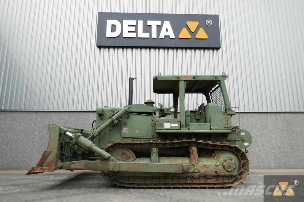 CAT D7F Ex-army lánctalpas dózerek