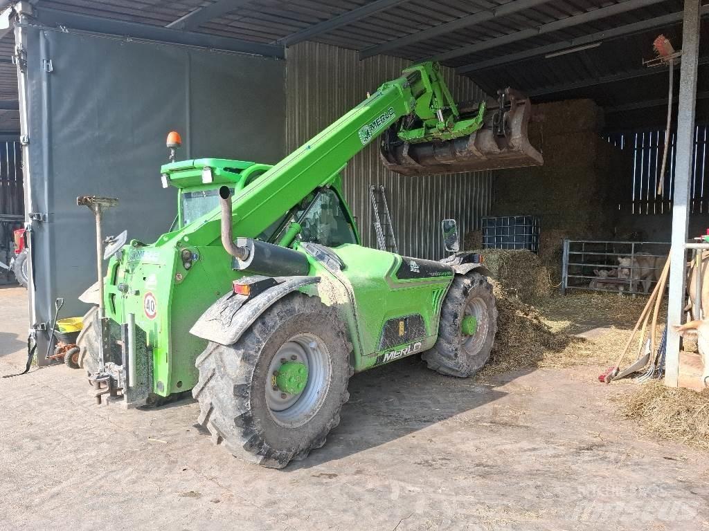 Merlo Tf35.7-120 Teleszkópos mezőgazdasági rakodók