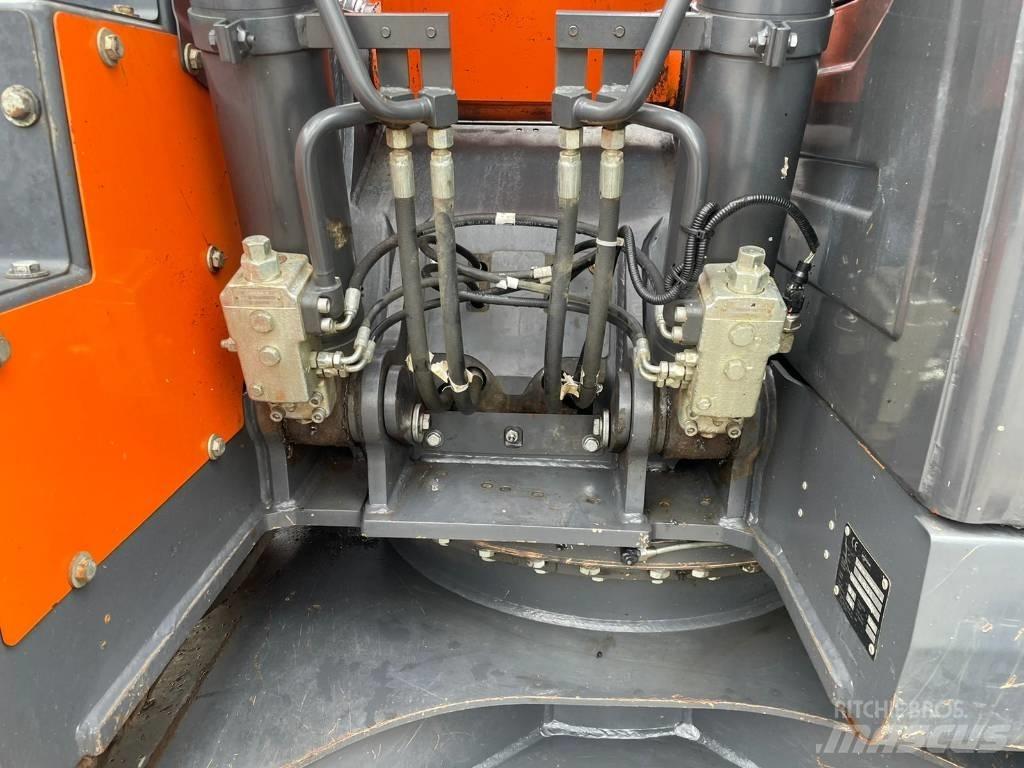 Doosan DX 140 LCR Lánctalpas kotrók