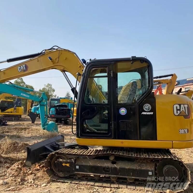 CAT 307 Lánctalpas kotrók