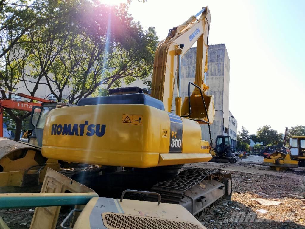 Komatsu PC300-7 Lánctalpas kotrók