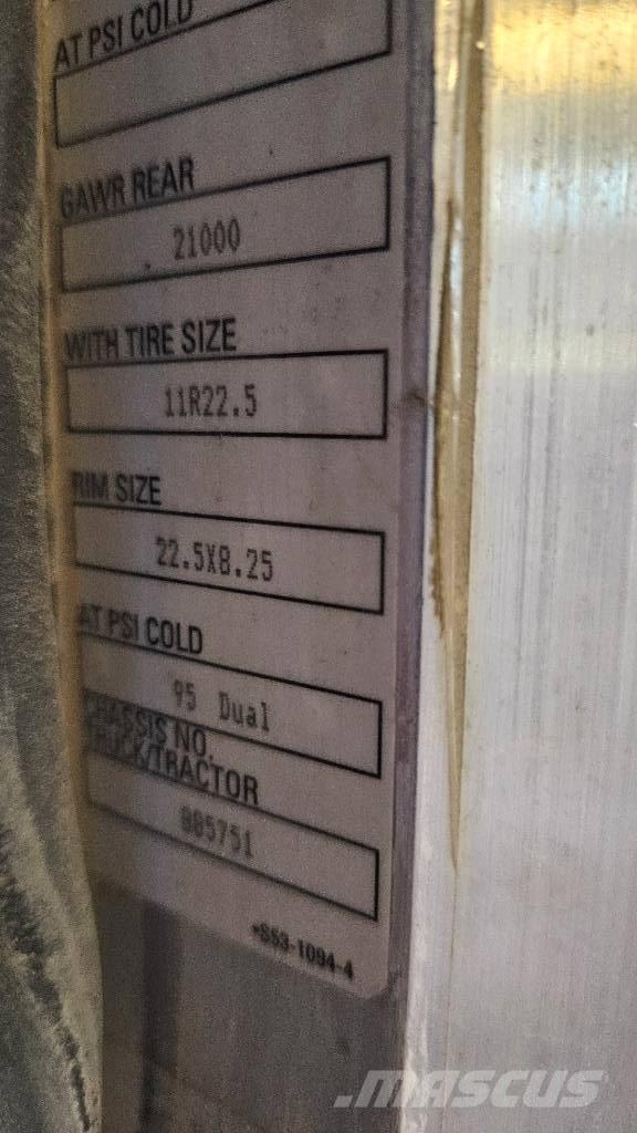 Peterbilt PB335 Tartályos teherautók