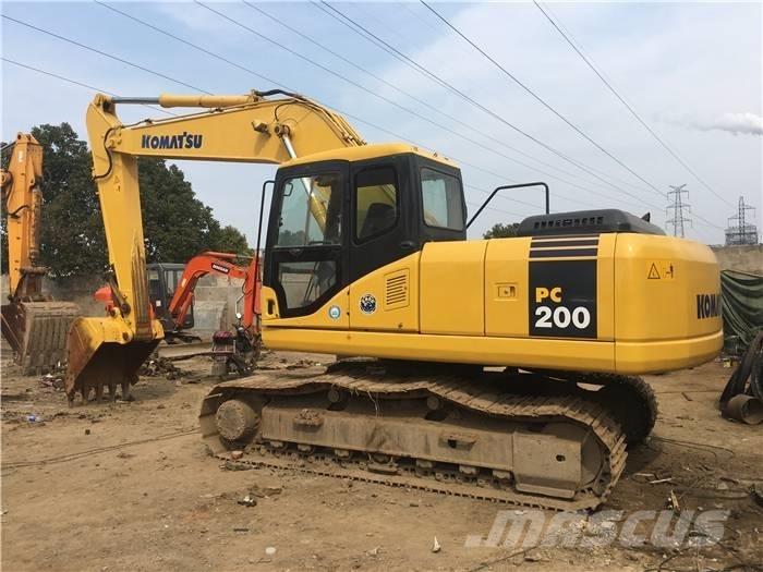 Komatsu PC 200-7 Lánctalpas kotrók