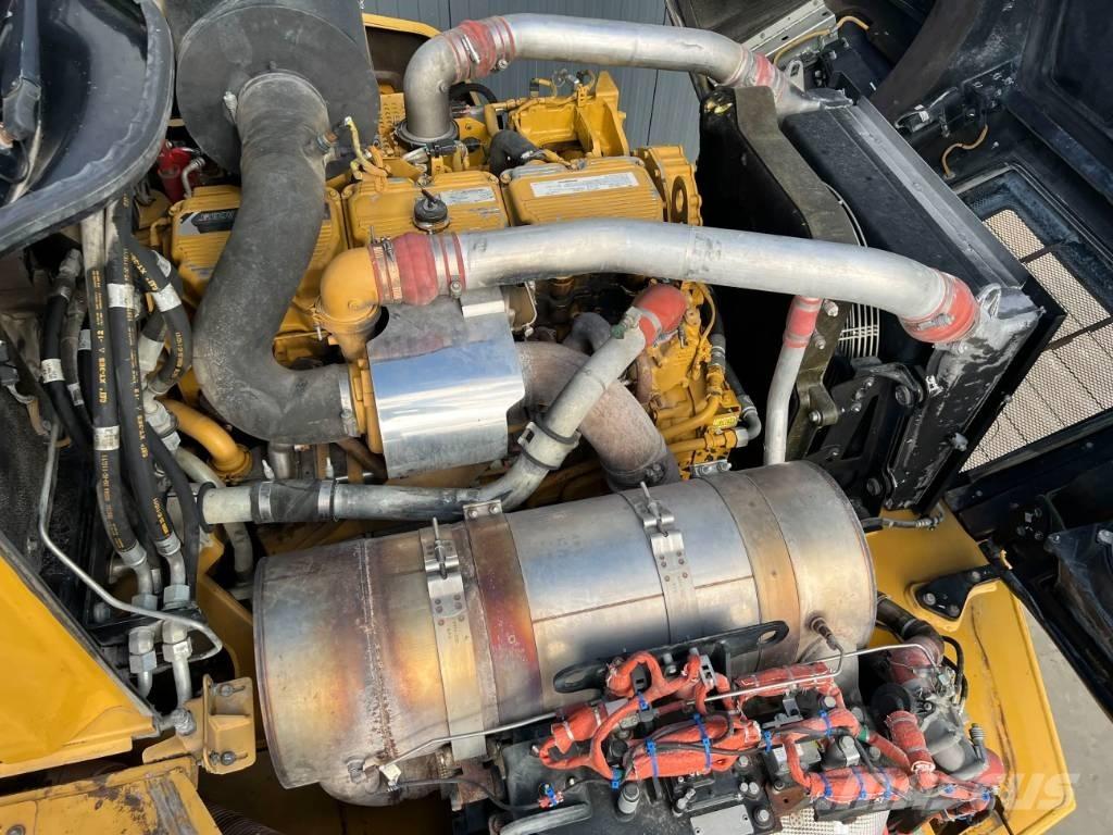 CAT 735 | 735B Csuklósdömperek