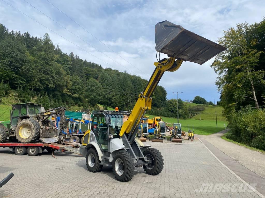 Kramer 8085 T Gumikerekes homlokrakodók