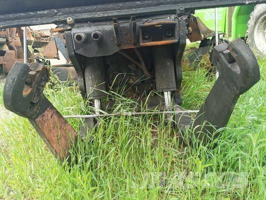 Valtra T 151 WOM Gémek és dipperek