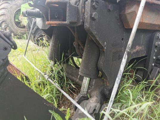 Valtra T 151 WOM Gémek és dipperek