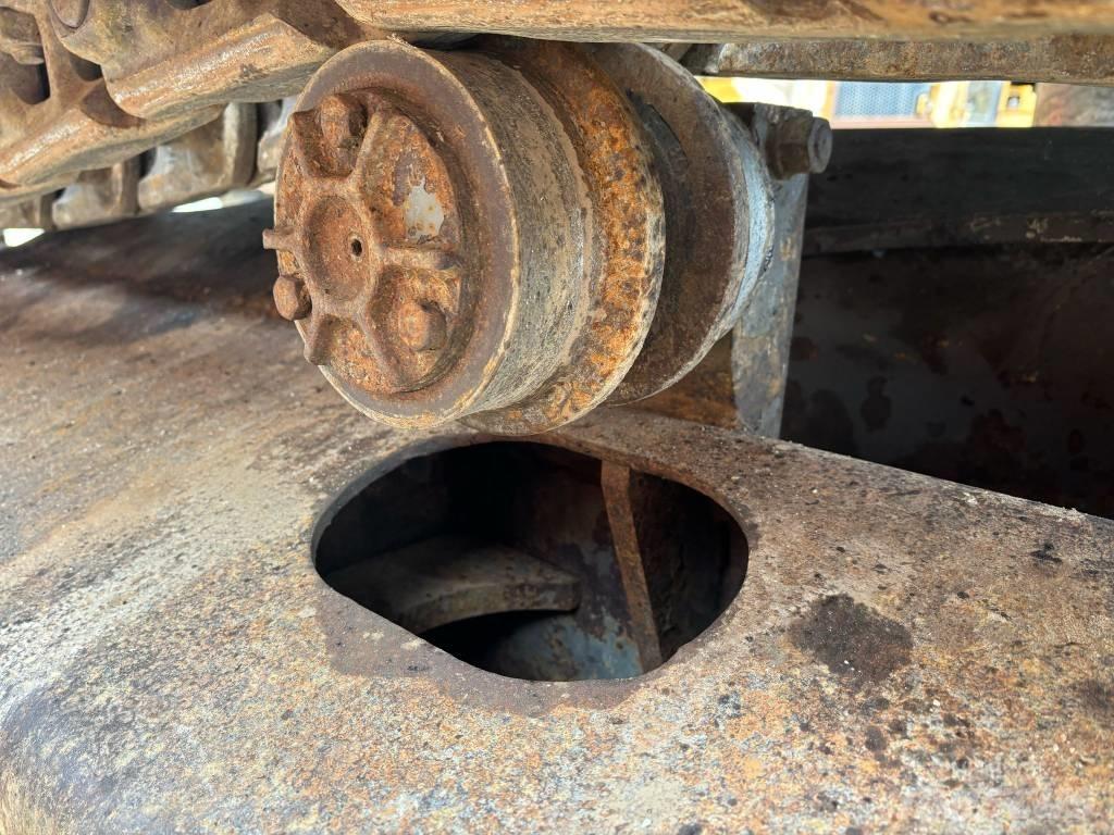 Volvo EC 290CLC Lánctalpas kotrók