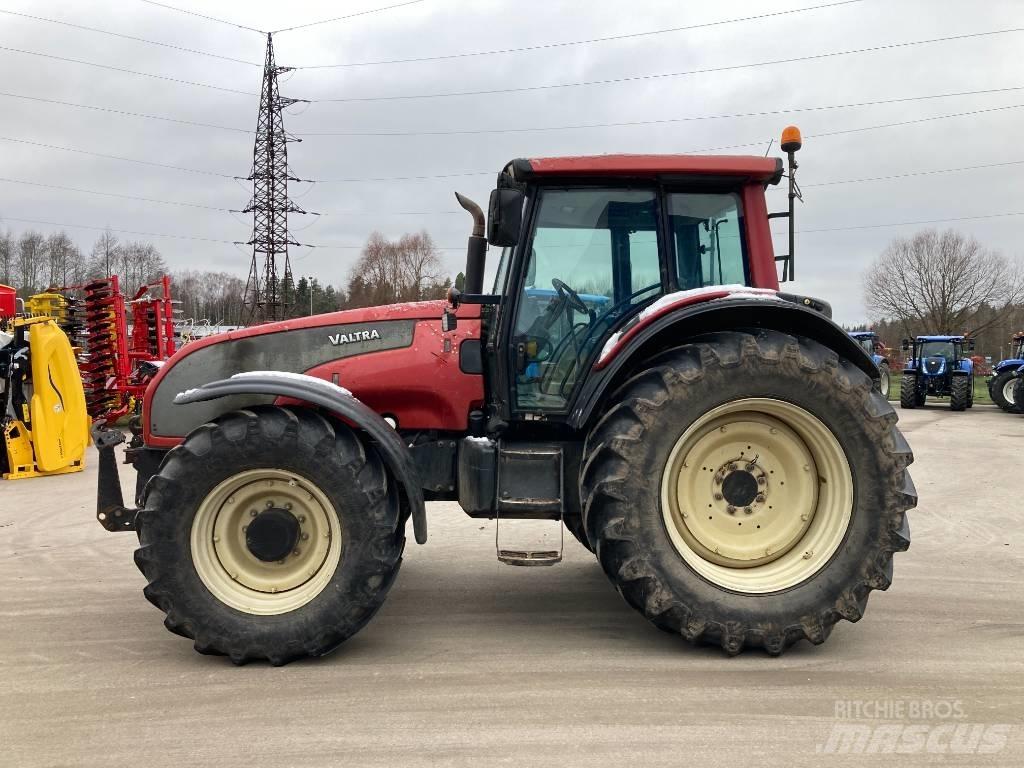 Valtra T 191 Traktorok