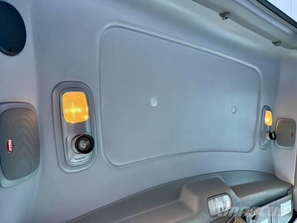 Peterbilt 389 Nyergesvontatók