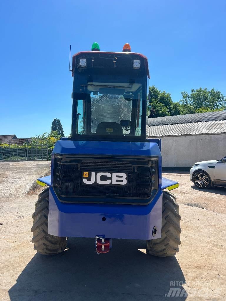 JCB 6 FT Mezei dömperek
